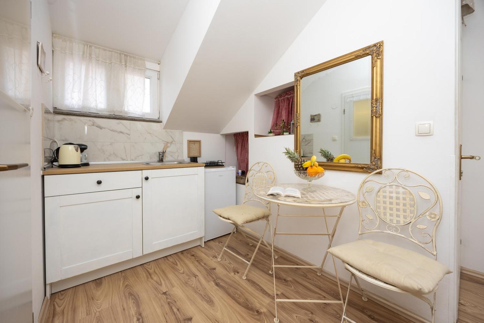 Apartments And Rooms Petra Split Luaran gambar