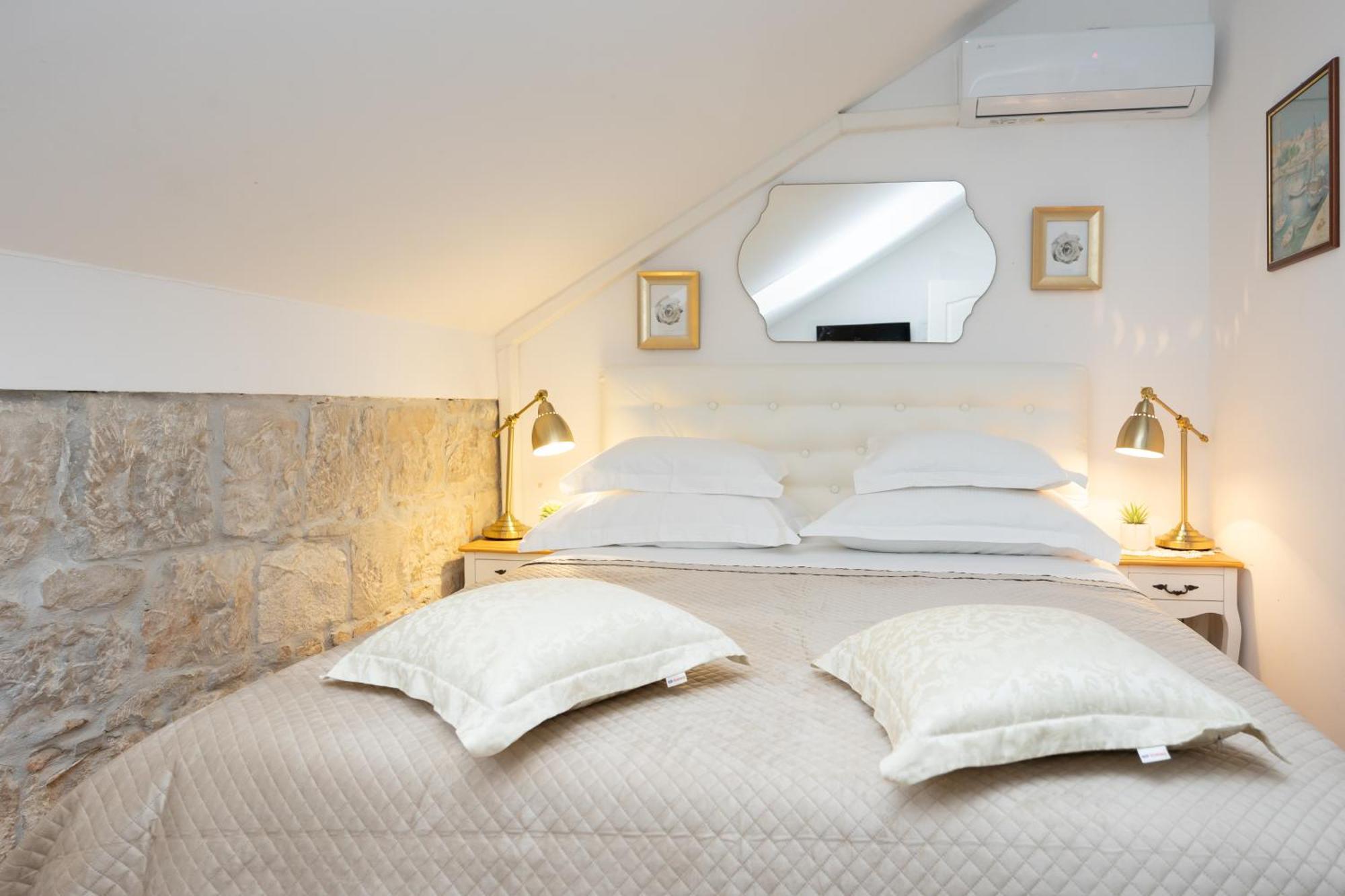 Apartments And Rooms Petra Split Luaran gambar